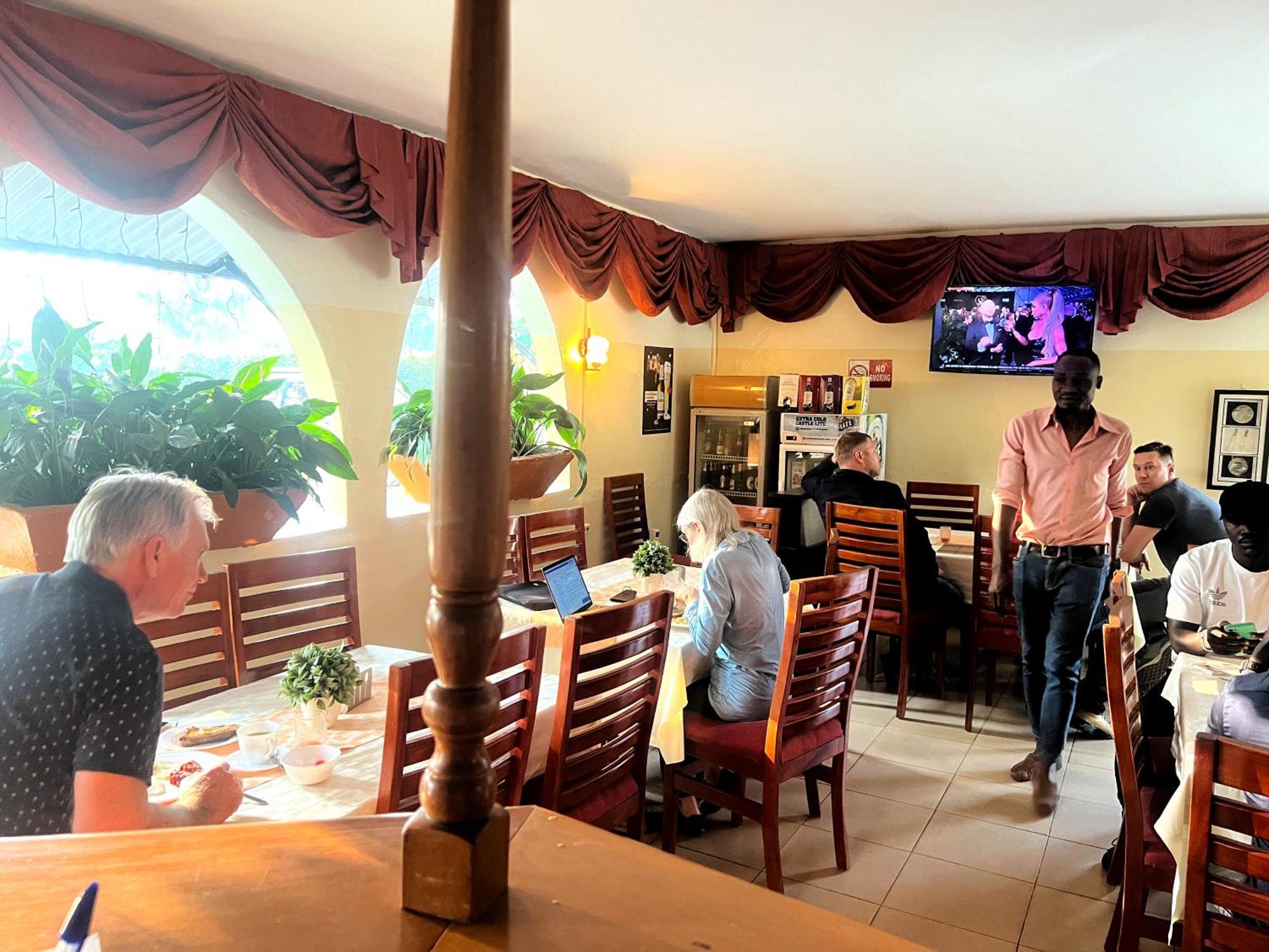 Sunset Hotel Entebbe Luaran gambar