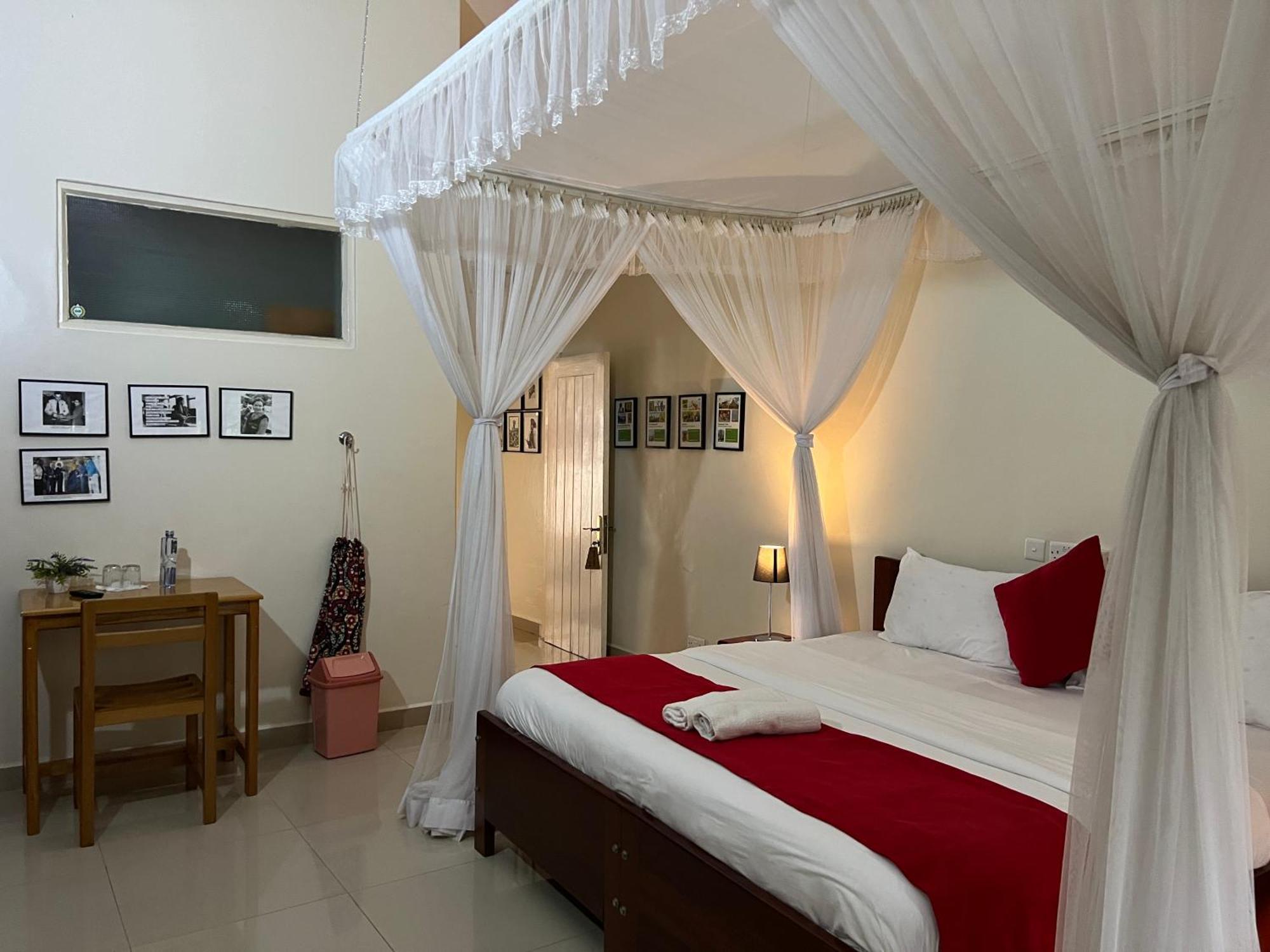 Sunset Hotel Entebbe Luaran gambar
