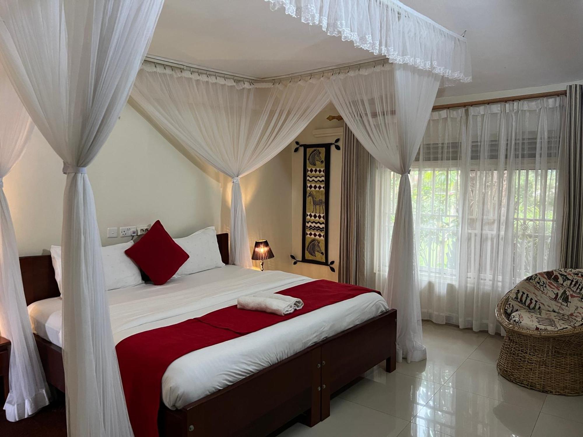 Sunset Hotel Entebbe Luaran gambar
